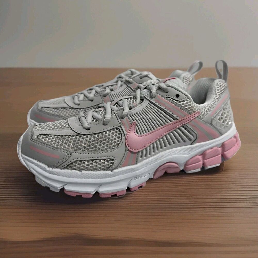 New Big Kid's Nike Vomero 5 Vast Grey/Med Soft Pink-White (HF6998 012)  Size 5